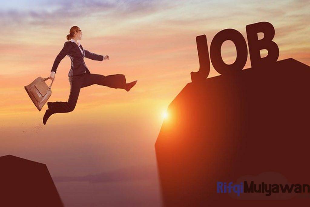Ilustrasi Gambar Cara Agar Cepat Diterima Untuk Bekerja