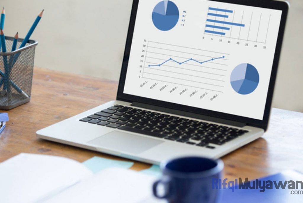 Ilustrasi Gambar Bagaimana Cara Bisnis Organisasi Atau Perusahaan Men Deploy Atau Meluncurkan Dan Menerapkan Business Technology Atau Teknologi Bisnis Dan Digital