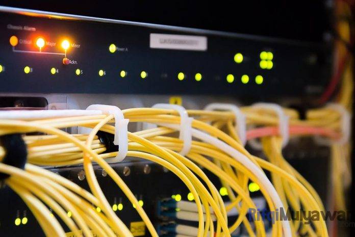 Ilustrasi Gambar CMD Dalam Daftar Alamat IP Default Router Atau Router Default IP Address Untuk Semua Router Yang Umum Ilustrasi Gambar CMD Dalam Daftar Alamat IP Default Router Atau Router Default IP Address Untuk Semua Router Yang Umum