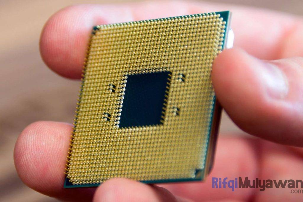 Ilustrasi Gambar Cara Kerja Processor Atau Prosesor CPU Dalam Pembahasan Pengertiannya