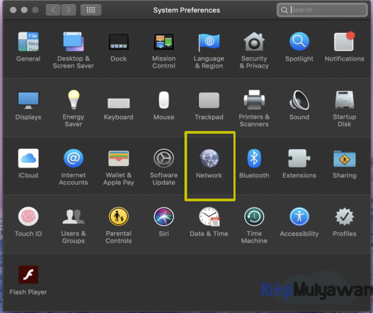 Kemudian Lanjutkan Dengan Memilih Tab Network Atau Jaringan Pada Menu Di MacOS Atau Macbook