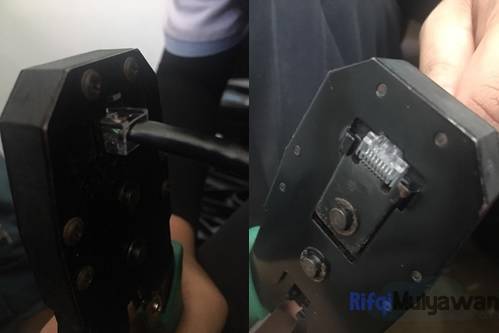 Masukkan Konektor Kedalam Alat Crimping Tang Krimping